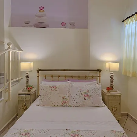 公寓 Antouanetta 埃尔莫波利斯