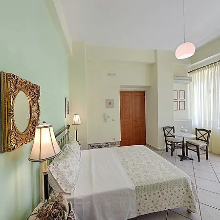 Antouanetta * Ερμούπολη