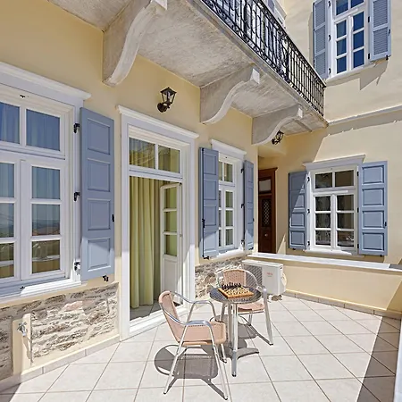 Antouanetta * Ερμούπολη